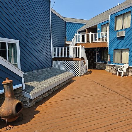 Knights Inn Mackinaw City Buitenkant foto